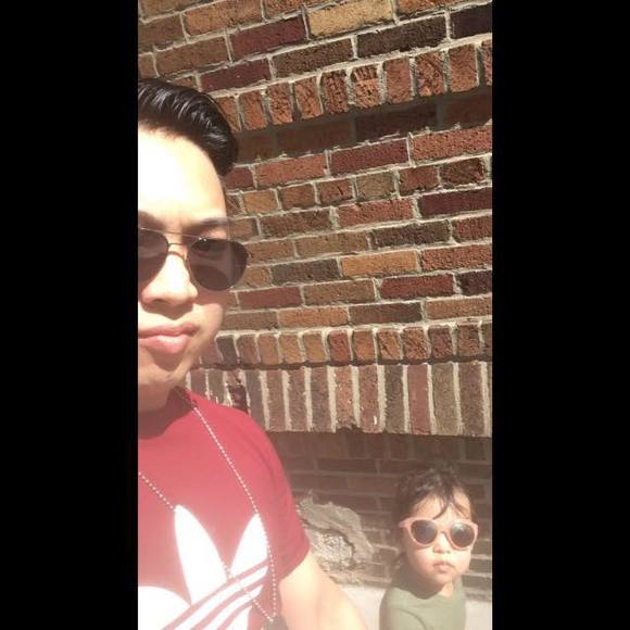 Meet your Posher, Jeffrey - Picture 1 of 1